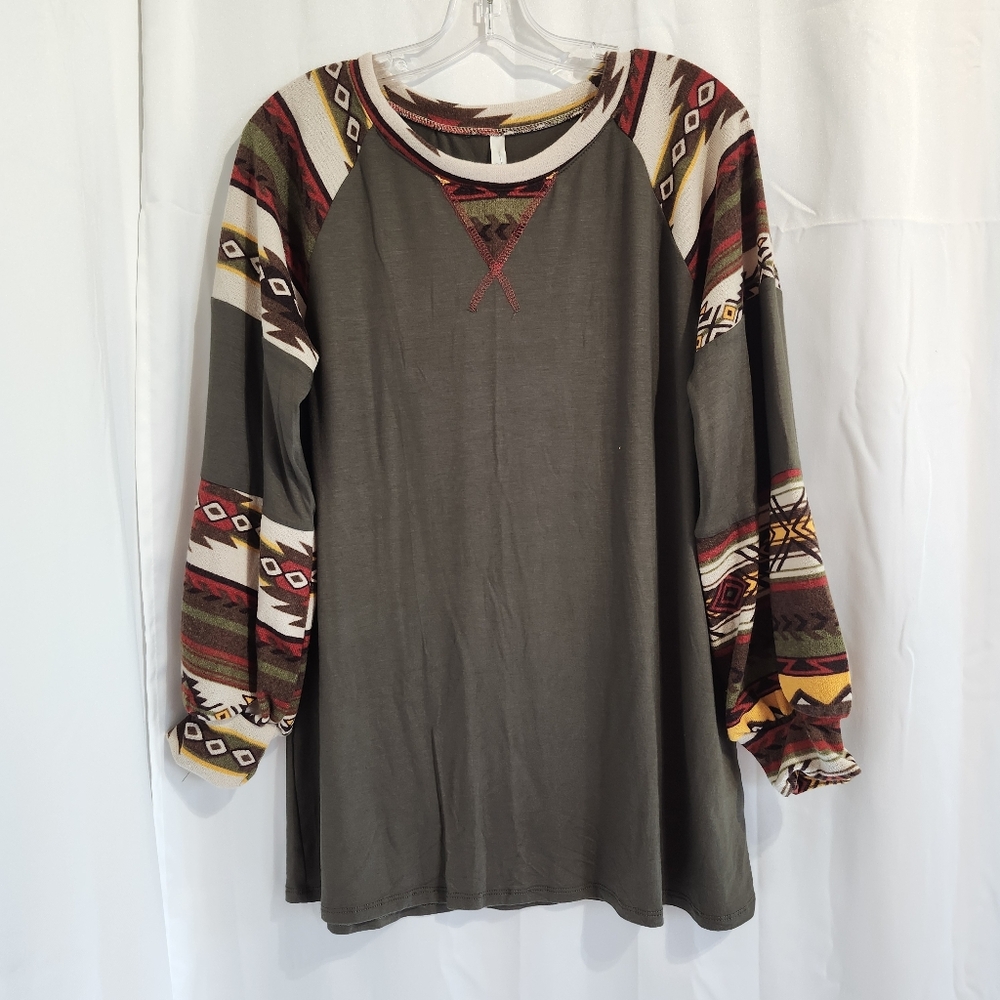 Celeste Solid Long Sleeve Top With Aztec Print. - image 2